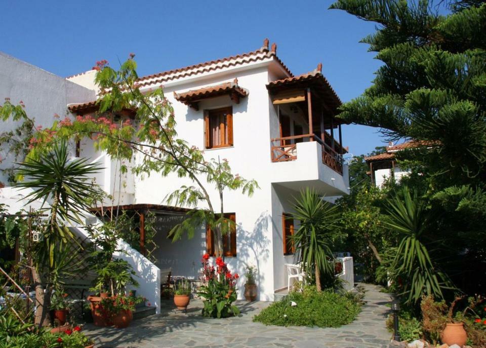 Katikies Stamatias Studios & Maisonettes Agnontas Esterno foto